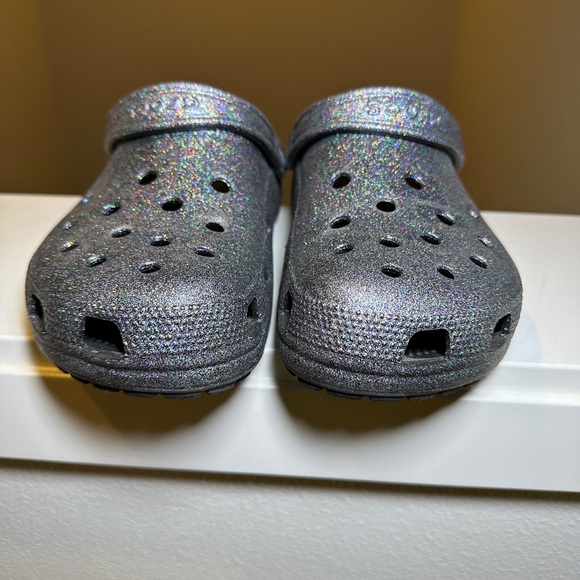 CROCS - Glitter Clogs, Black, Men’s Size 12 - Picture 4 of 14